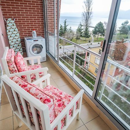 Luxurious Apartment Lake View Pogradec Ngoại thất bức ảnh